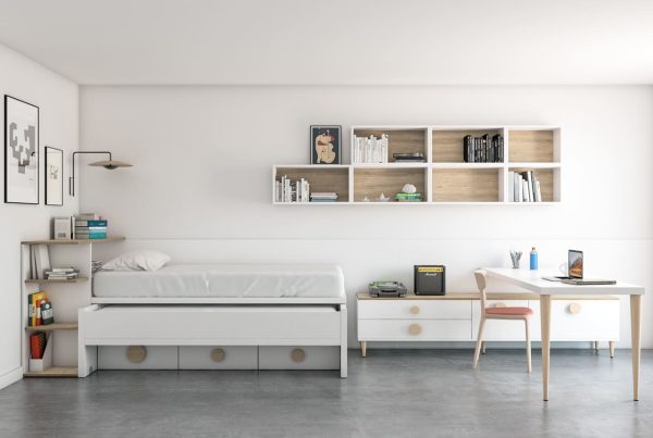 Dormitorio juvenil con camas nido en un espacio muy personal