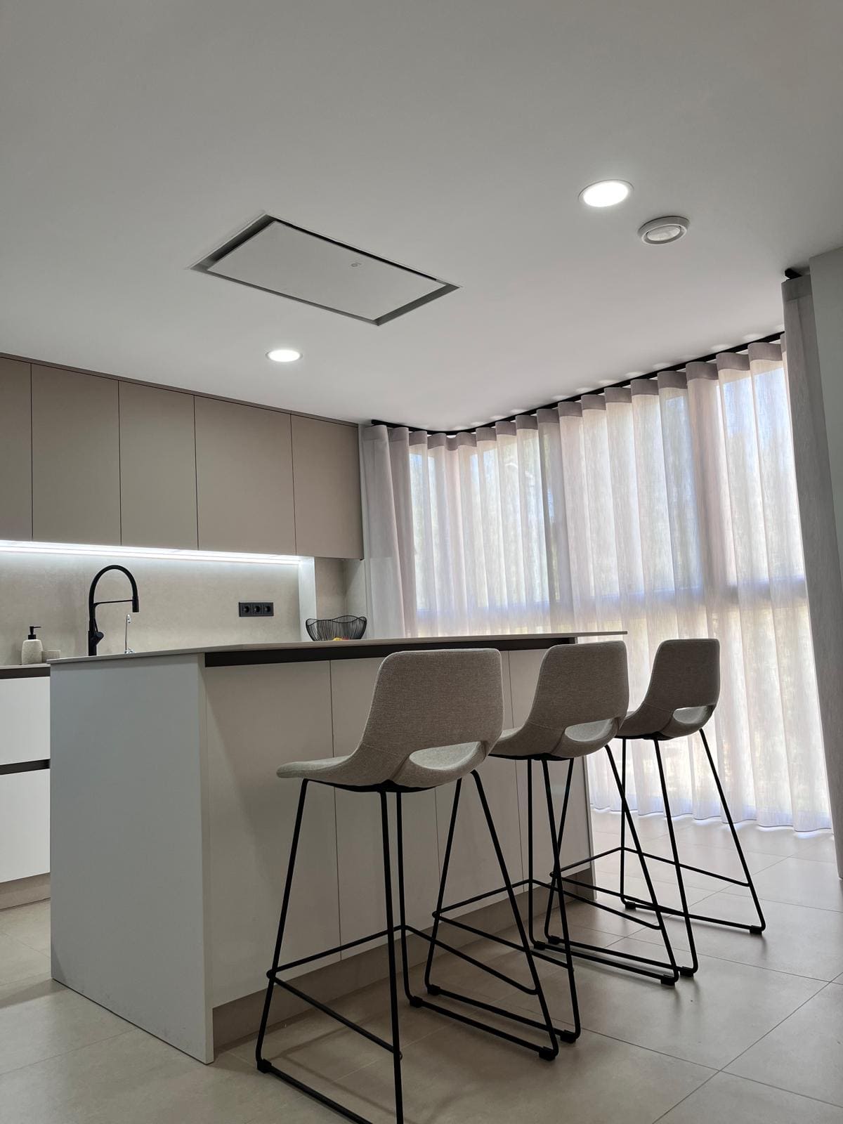 Diseño de interiores mobiliario de diseño multifuncional